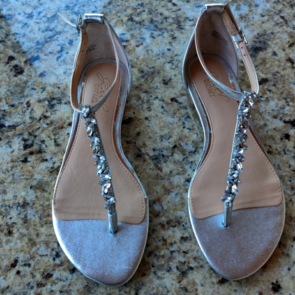 Badgley Mischka sandals, glitter silver, size 6